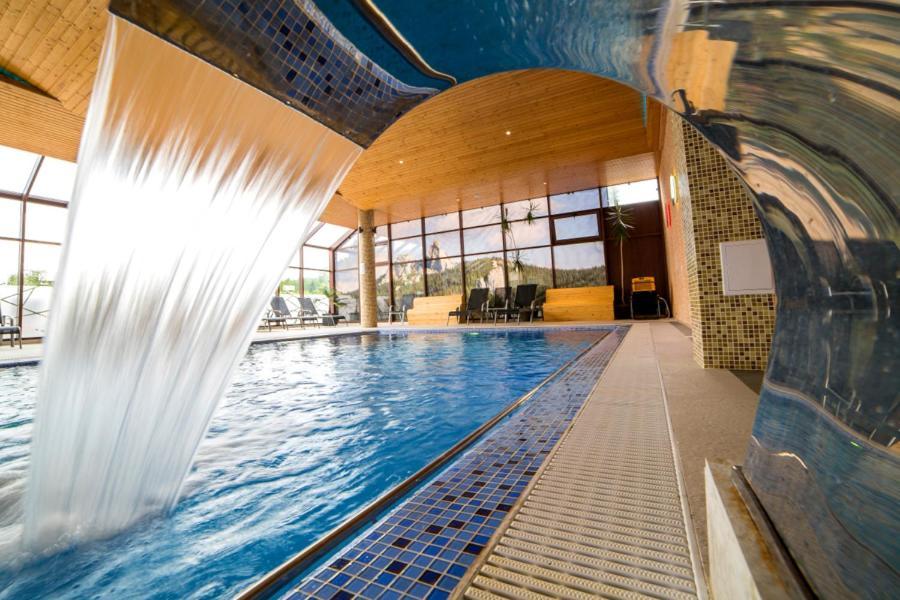 Hotel Eden Garden Spa Câmpulung Moldovenesc Exterior foto